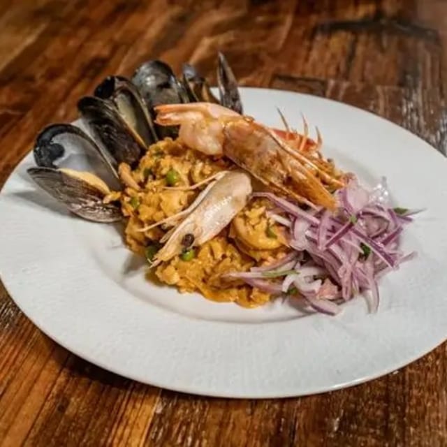 Arroz con mariscos.